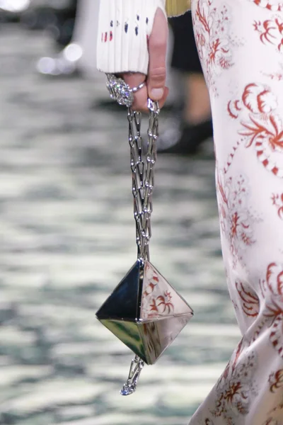 Look 134